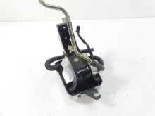 Load image into Gallery viewer, 2001 Yamaha XV1600 Road Star Fuel Gas Petrol Pump - Tested 4WM-13907-00-00
