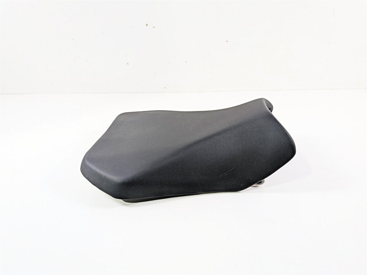 2024 Suzuki GSXR600 Nice Front Rider Seat Saddle 45100-14J11-DW2 {{ shop.shopifyCountryName }} - Mototech271