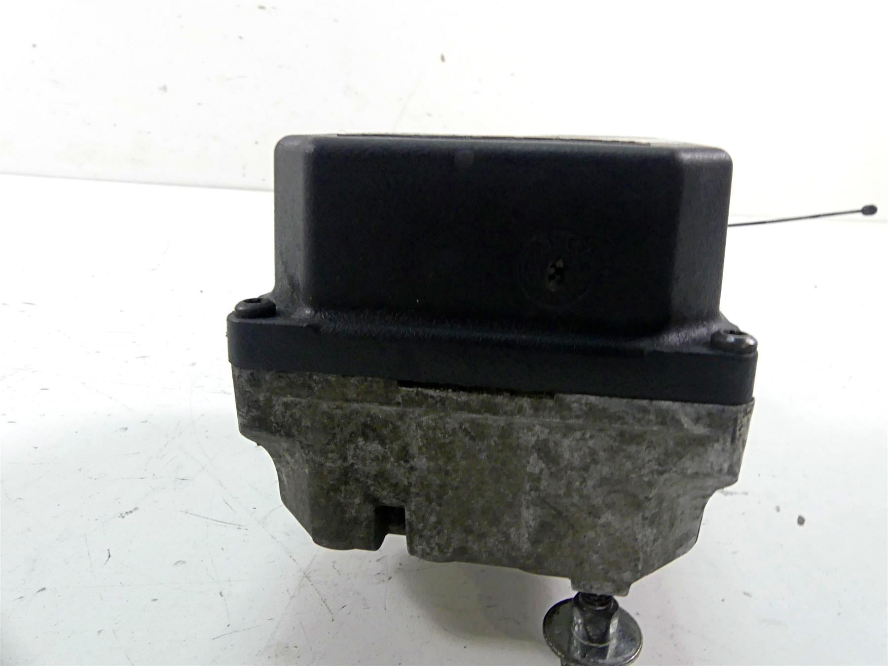 2006 Harley Touring FLHTCU SE E-Glide Delphi Cruise Control Module Unit 70955-04 {{ shop.shopifyCountryName }} - Mototech271