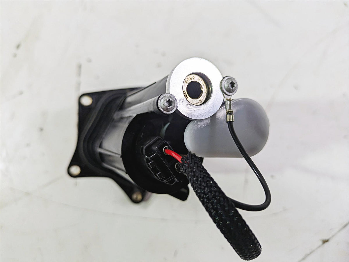 2022 KTM 1290 Super Adventure S Fuel Gas Petrol Pump 10K -Tested 64107088100 {{ shop.shopifyCountryName }} - Mototech271