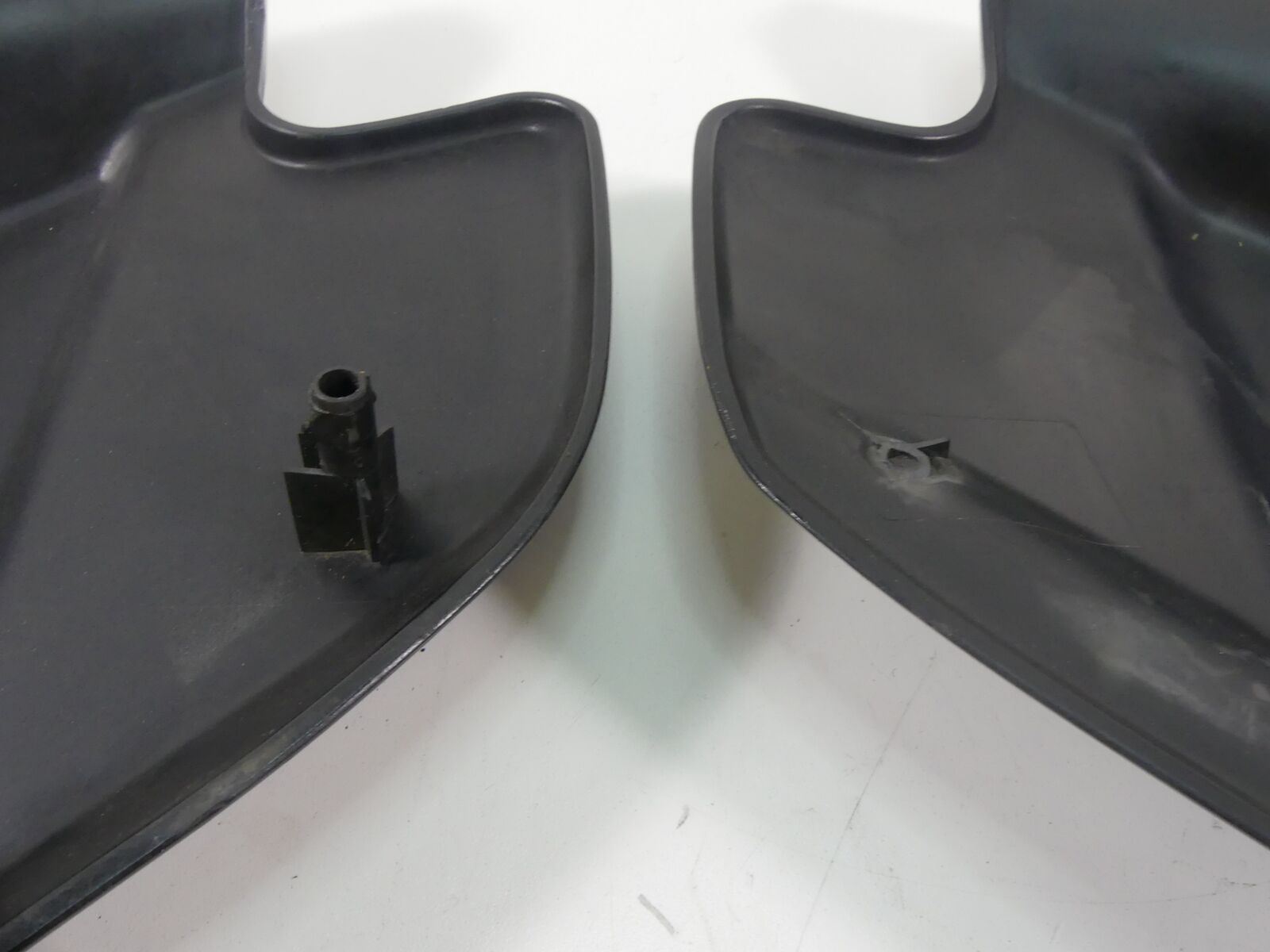 2006 Harley Touring FLHCU SE CVO Side Cover Fairing Cowl Set - Read 66048-97 {{ shop.shopifyCountryName }} - Mototech271