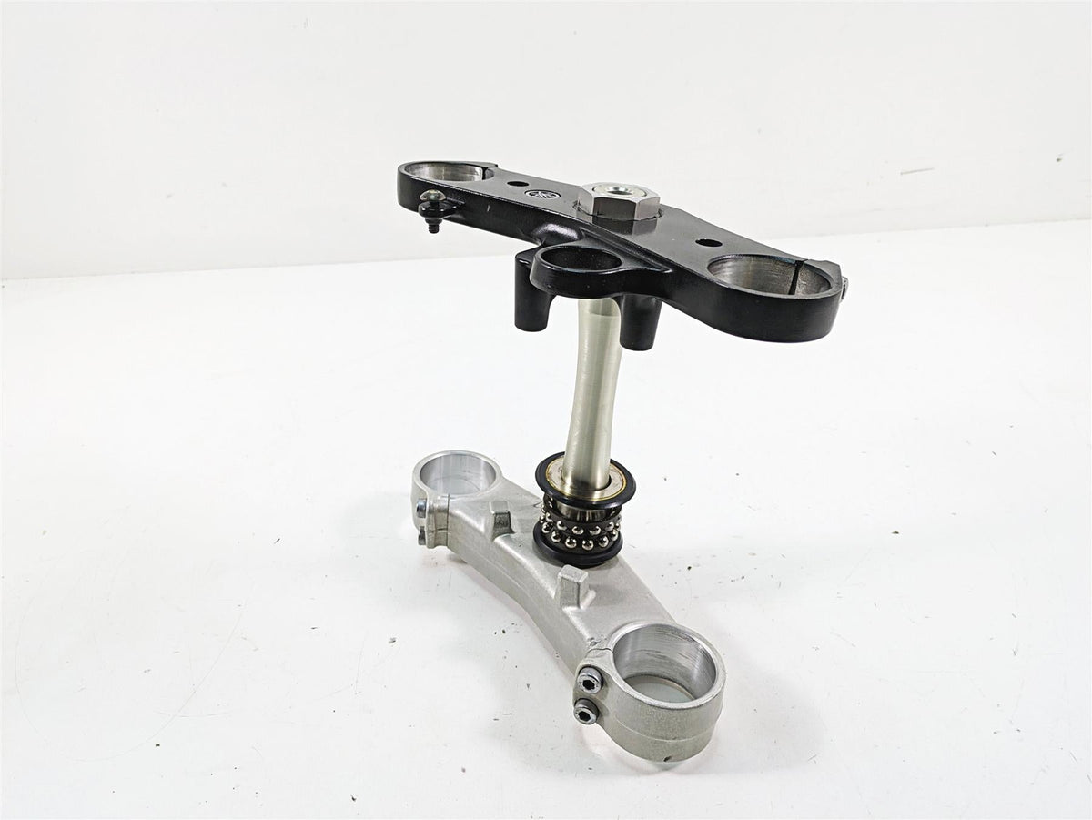 2007 Yamaha R1 YZFR1 Upper Lower Triple Tree Set 4C8-23340-00-00 4C8-23435-10-00 {{ shop.shopifyCountryName }} - Mototech271