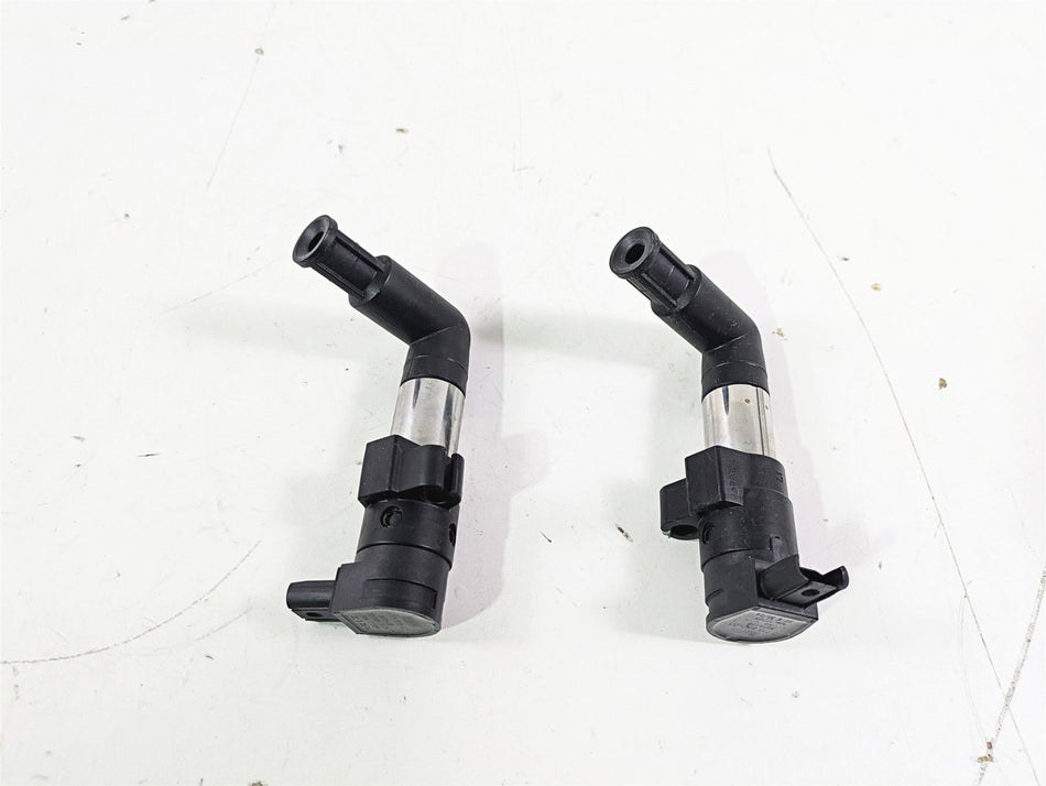 2015 BMW R nineT K21 Ignition Coil Set 591 Miles Only 12137715857 12137715858 {{ shop.shopifyCountryName }} - Mototech271