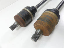 Load image into Gallery viewer, 2015 Can-Am Commander 1000XT Rear Cv Drive Axle Shaft Set 705501481 705502359 | Mototech271
