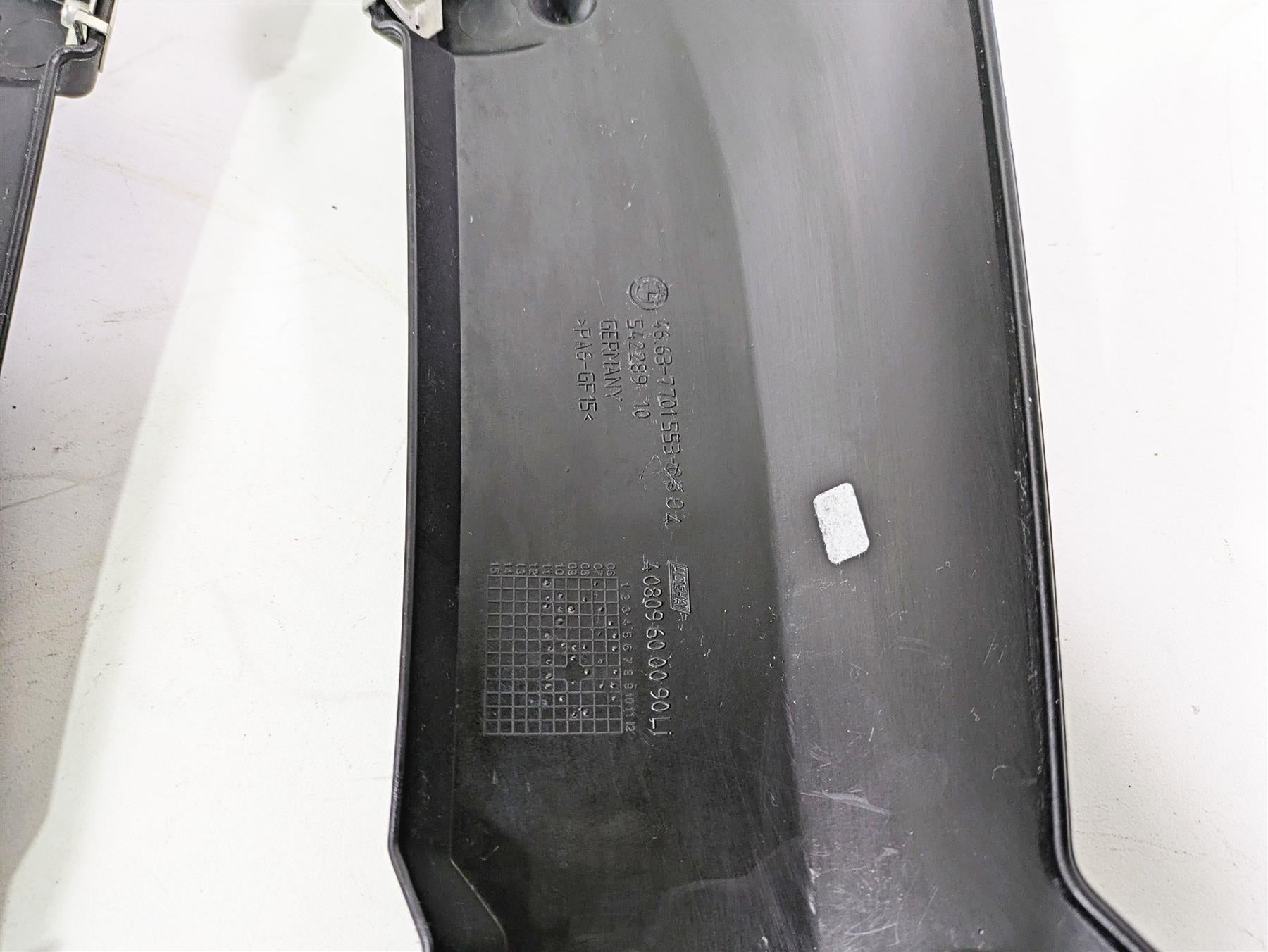 2012 BMW R1200R K27 Rear Tail Side Cover Fairing Set 46547727090 46637701554 {{ shop.shopifyCountryName }} - Mototech271