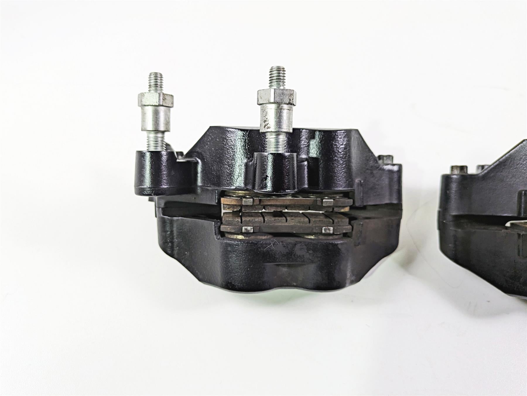 2016 Indian Chief Classic Front Brake Caliper Set 1912390 1912391 {{ shop.shopifyCountryName }} - Mototech271