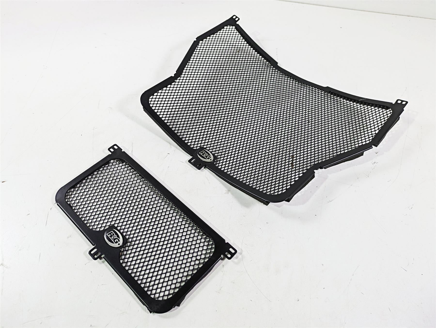 2016 BMW S1000RR K46 R&G Radiator Guard Cover Set RAD0184BK {{ shop.shopifyCountryName }} - Mototech271
