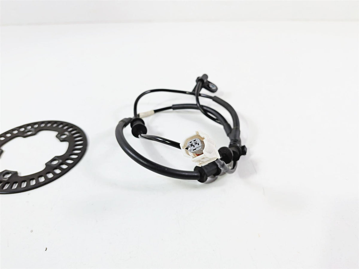2016 Yamaha YZF R1 RN32 Rear Abs Brake Wheel Speed Sensor 2CR-85980-00-00 {{ shop.shopifyCountryName }} - Mototech271