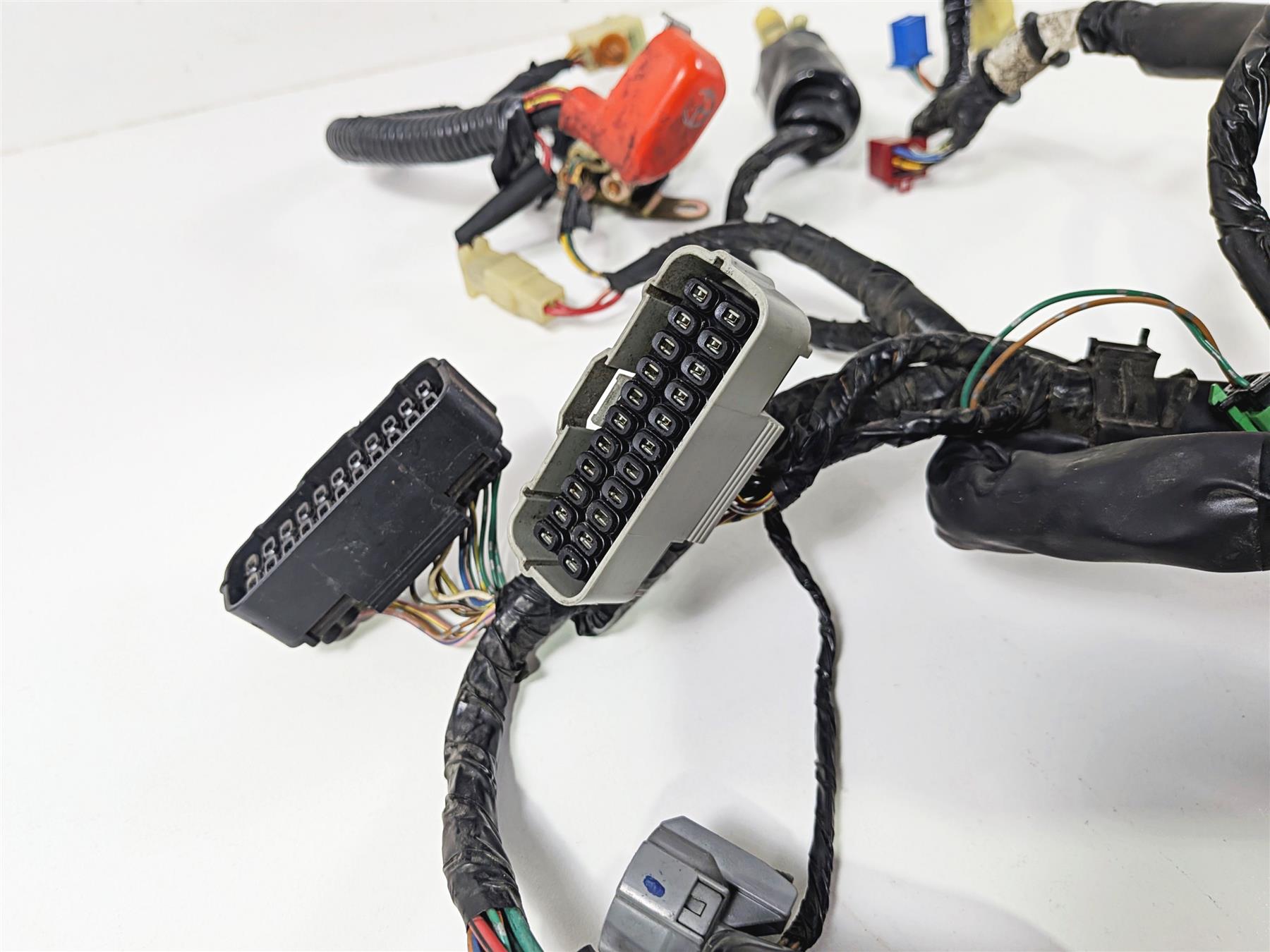 2003 Honda V-Twin VTX1800 C Main Wiring Harness Loom - No Cuts 32100-MCH-830 {{ shop.shopifyCountryName }} - Mototech271