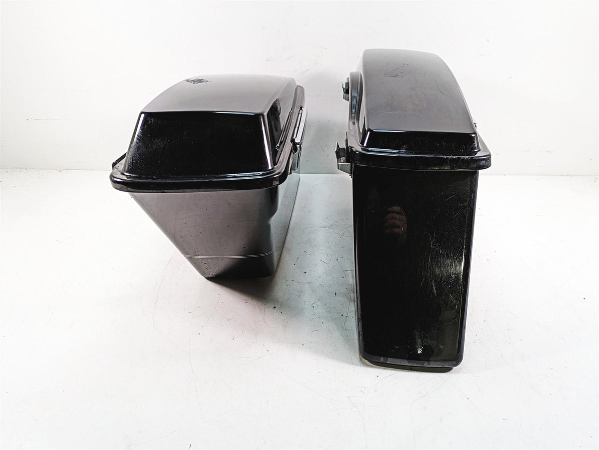 2011 Harley Touring FLHR Road King Saddlebag Saddle Bag Set 91139-09 {{ shop.shopifyCountryName }} - Mototech271