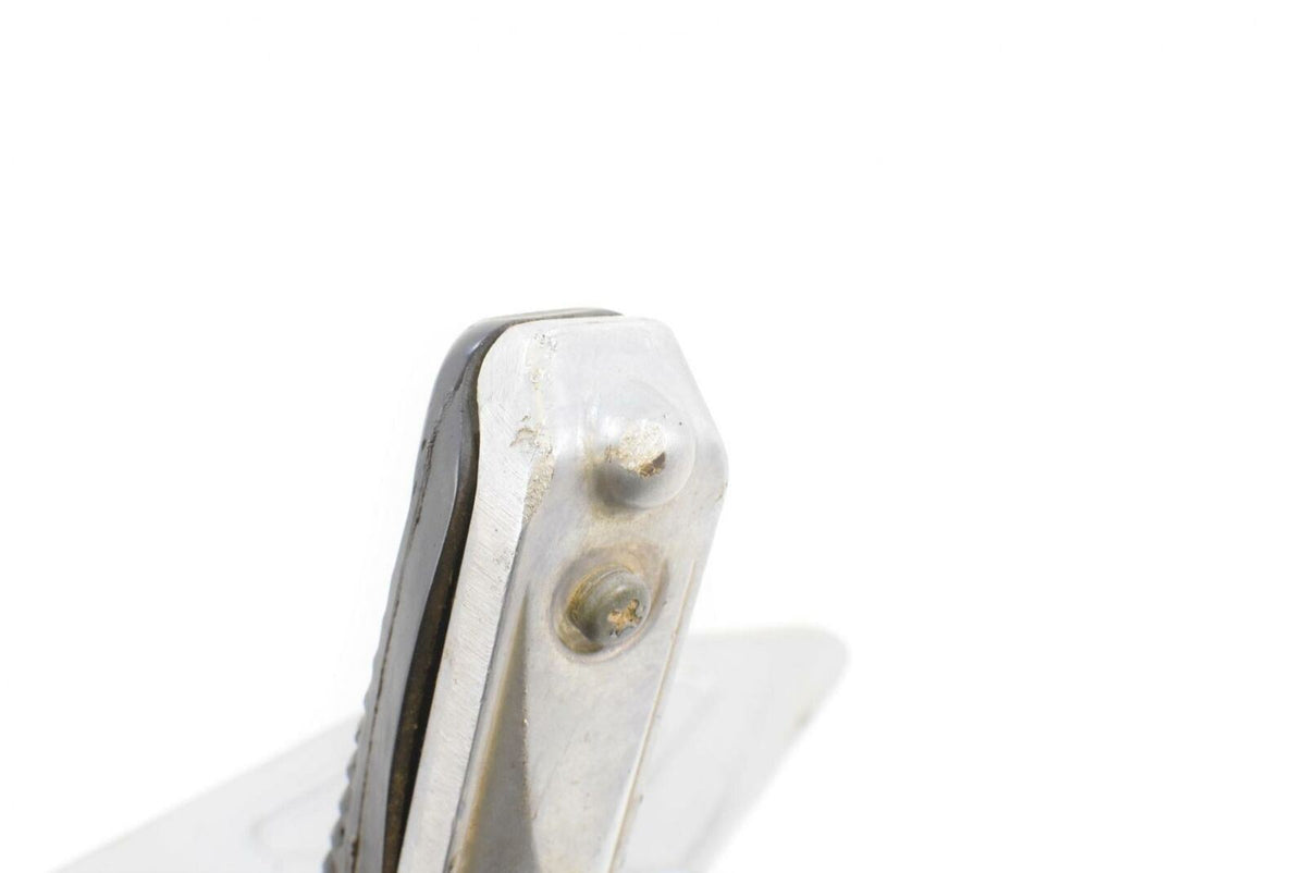 1998 Suzuki GSXR1100 GSXR 1100 Left Rider Footpeg Foot PEg 43522-46E10 {{ shop.shopifyCountryName }} - Mototech271