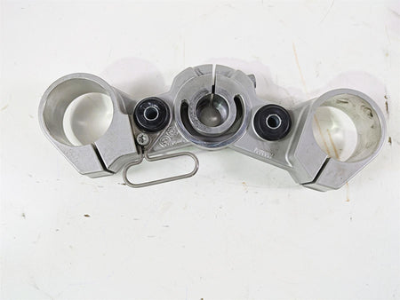 2017 BMW F800GS Adv K75 Upper Triple Tree Steering Clamp 31427715420 {{ shop.shopifyCountryName }} - Mototech271
