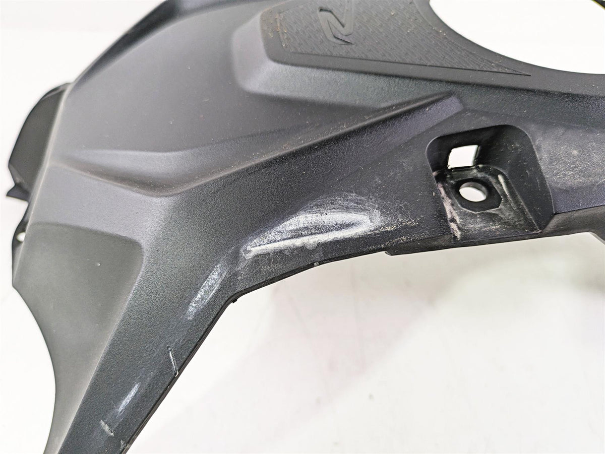 2023 BMW G310R K03 Center Top Tank Cover Fairing 46638556775 {{ shop.shopifyCountryName }} - Mototech271