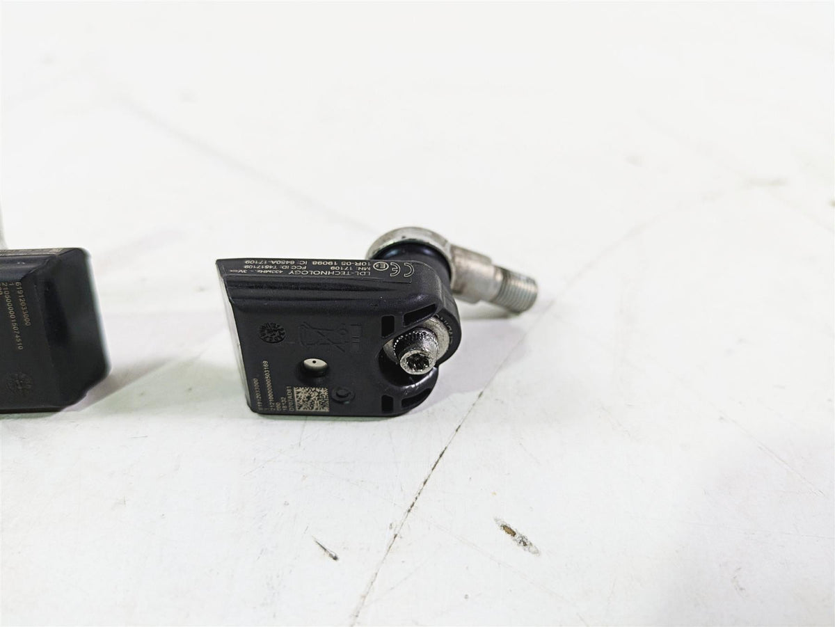 2022 KTM 1290 Super Adventure S Front Rear Tire Pressure Sensor Set 61912033000 {{ shop.shopifyCountryName }} - Mototech271