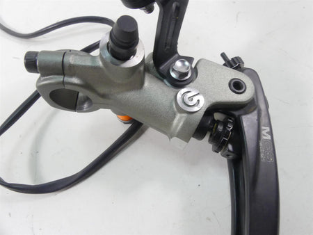 2018 Triumph Street Triple 765RS Front Brembo Radial Br Master Cylinder T2024890 {{ shop.shopifyCountryName }} - Mototech271