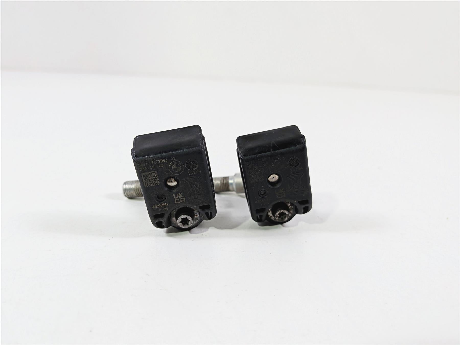 2023 BMW F850GS K81 TPS RDC SENSOR - 433 MHZ Tire Pressure Sensors 36317108983 {{ shop.shopifyCountryName }} - Mototech271