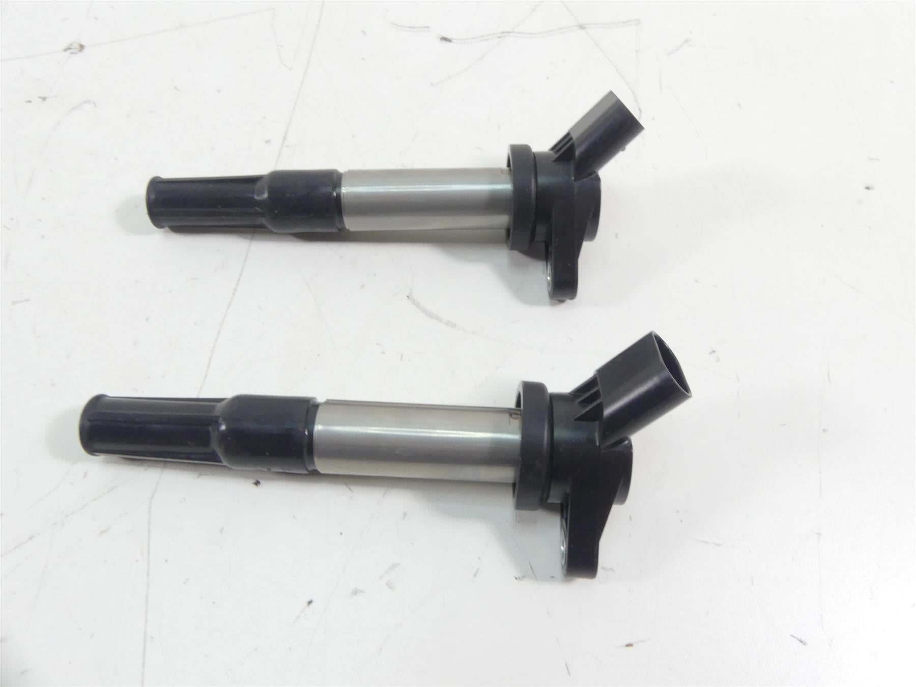 2019 Indian Motorcycle Co. FTR1200 Ignition Stick Coil Set 4015017 {{ shop.shopifyCountryName }} - Mototech271