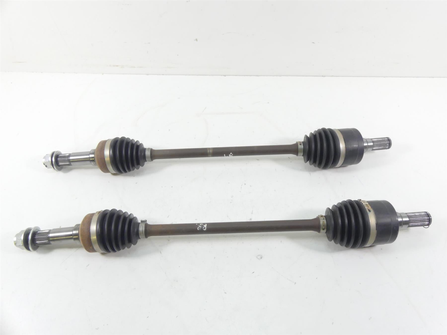 2017 Yamaha YXZ1000R EPS SS Rear Drive Cv Axle Shaft Set 2HC-2531H-10-00 {{ shop.shopifyCountryName }} - Mototech271