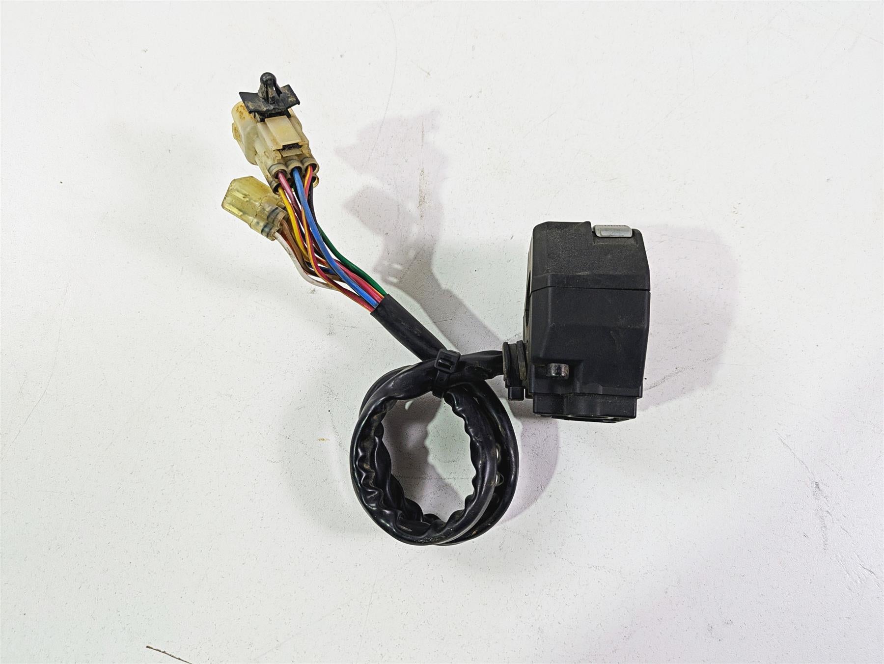 2011 Can-Am Outlander 650 4X4 XT Left Hand Turn Signal Control Switch 710001594 {{ shop.shopifyCountryName }} - Mototech271