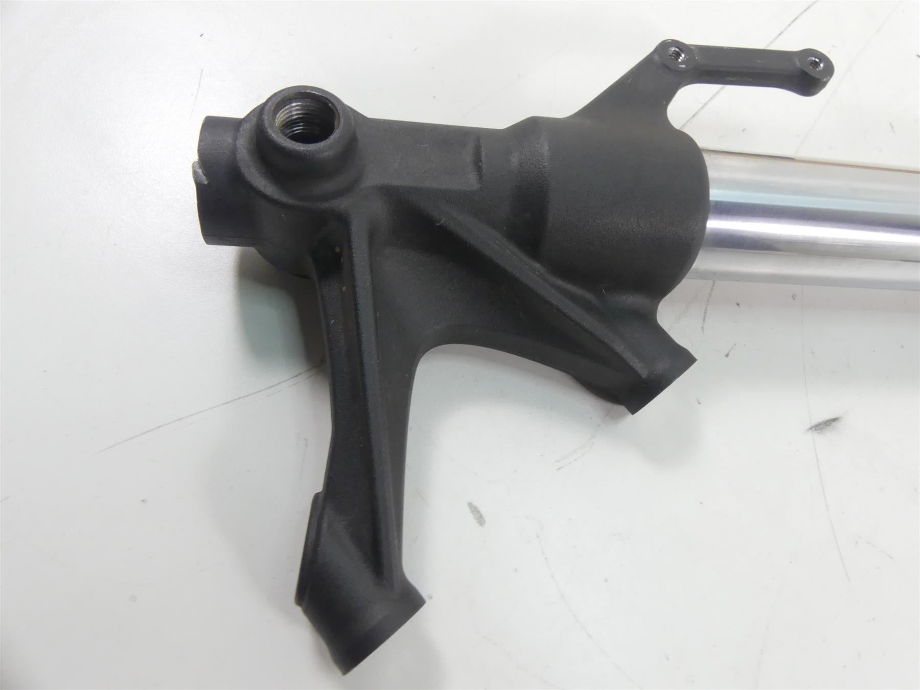 2015 Yamaha MT09 FZ09 Front Straight Fork Leg Set 10K Only 1RC-23102-11-00 {{ shop.shopifyCountryName }} - Mototech271