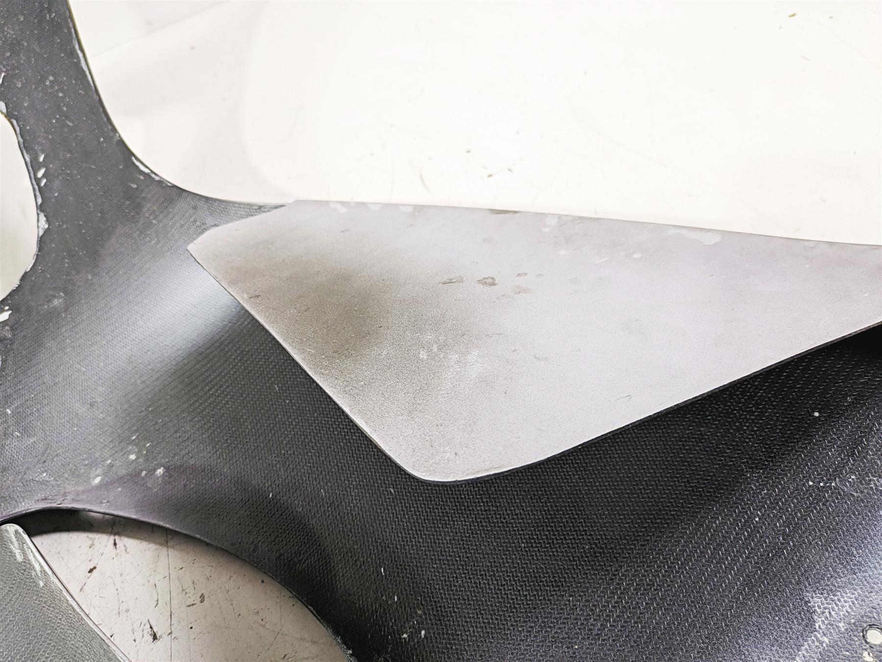 2018 Suzuki GSX1300 R Hayabusa IOne Moto Right Main Fairing Cover -Read BUSTRS08 {{ shop.shopifyCountryName }} - Mototech271