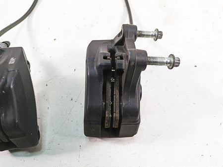 2009 Harley Touring FLHTCU Electra Glide Front Brake Caliper Set 43027-08 {{ shop.shopifyCountryName }} - Mototech271