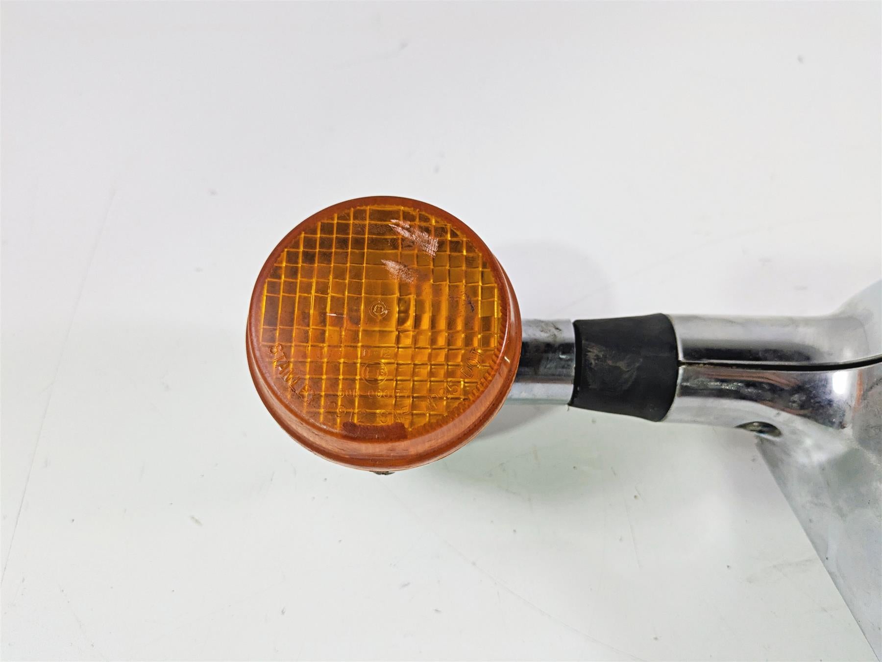 2000 Honda VT1100 Shadow Sabre Rear Blinker Turn Signal Bar 33600-MBA-613 {{ shop.shopifyCountryName }} - Mototech271