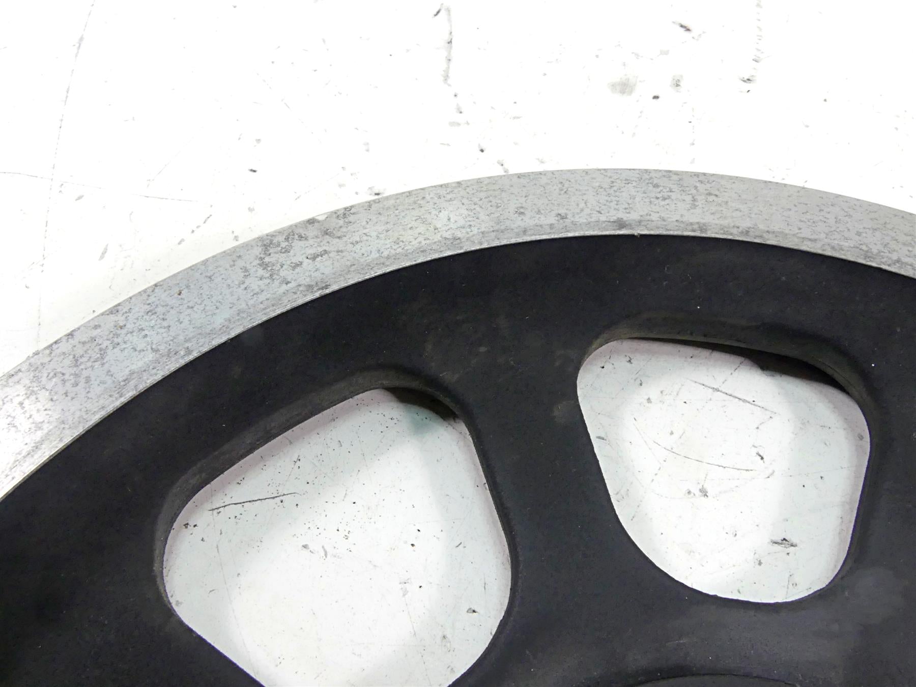2006 Harley Softail FXSTSI Springer Rear Belt Sprocket Pulley 70T 40617-06 {{ shop.shopifyCountryName }} - Mototech271