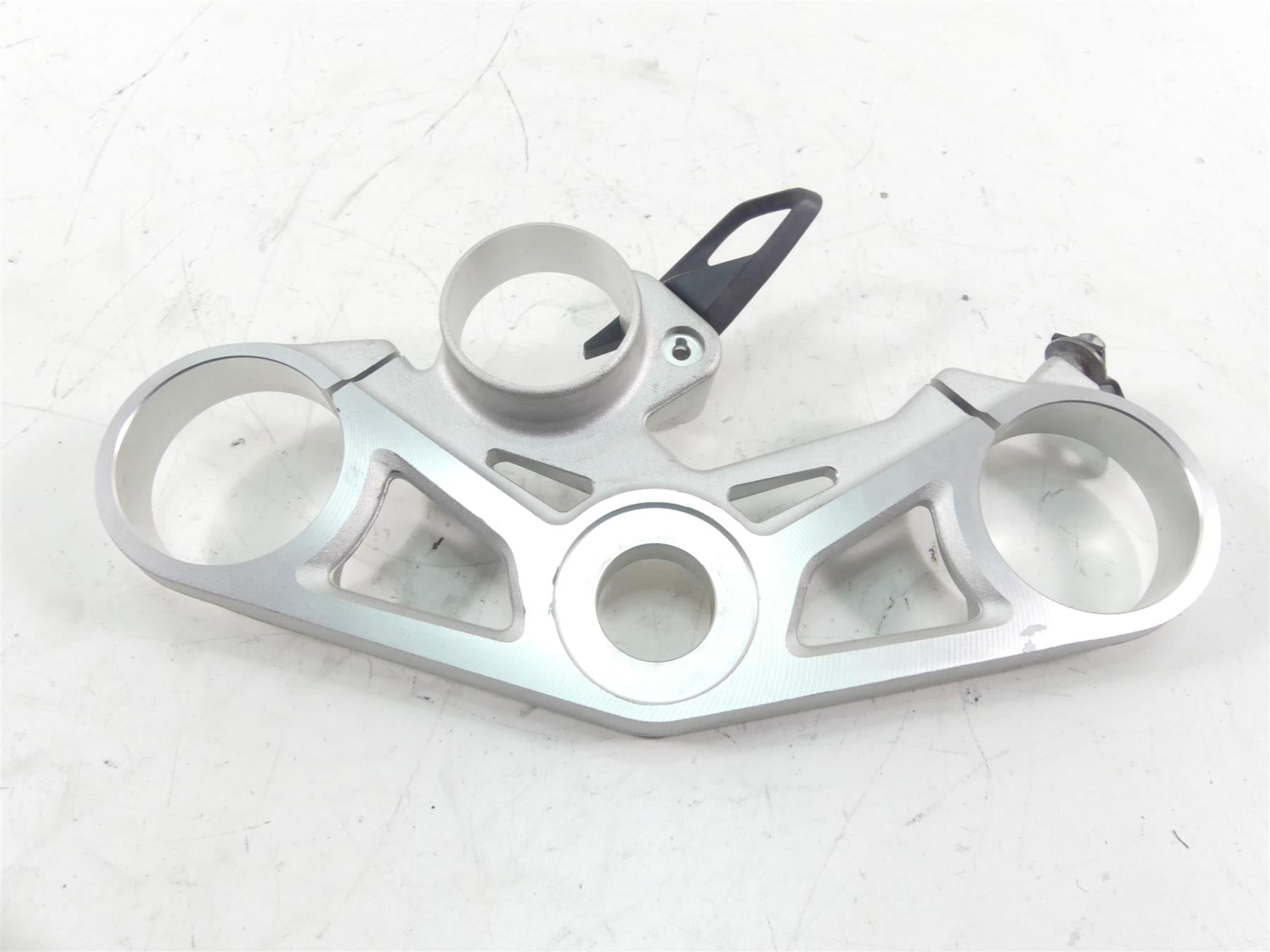 2012 BMW S1000RR K46 Upper Triple Tree Steering Clamp 31427713161 {{ shop.shopifyCountryName }} - Mototech271