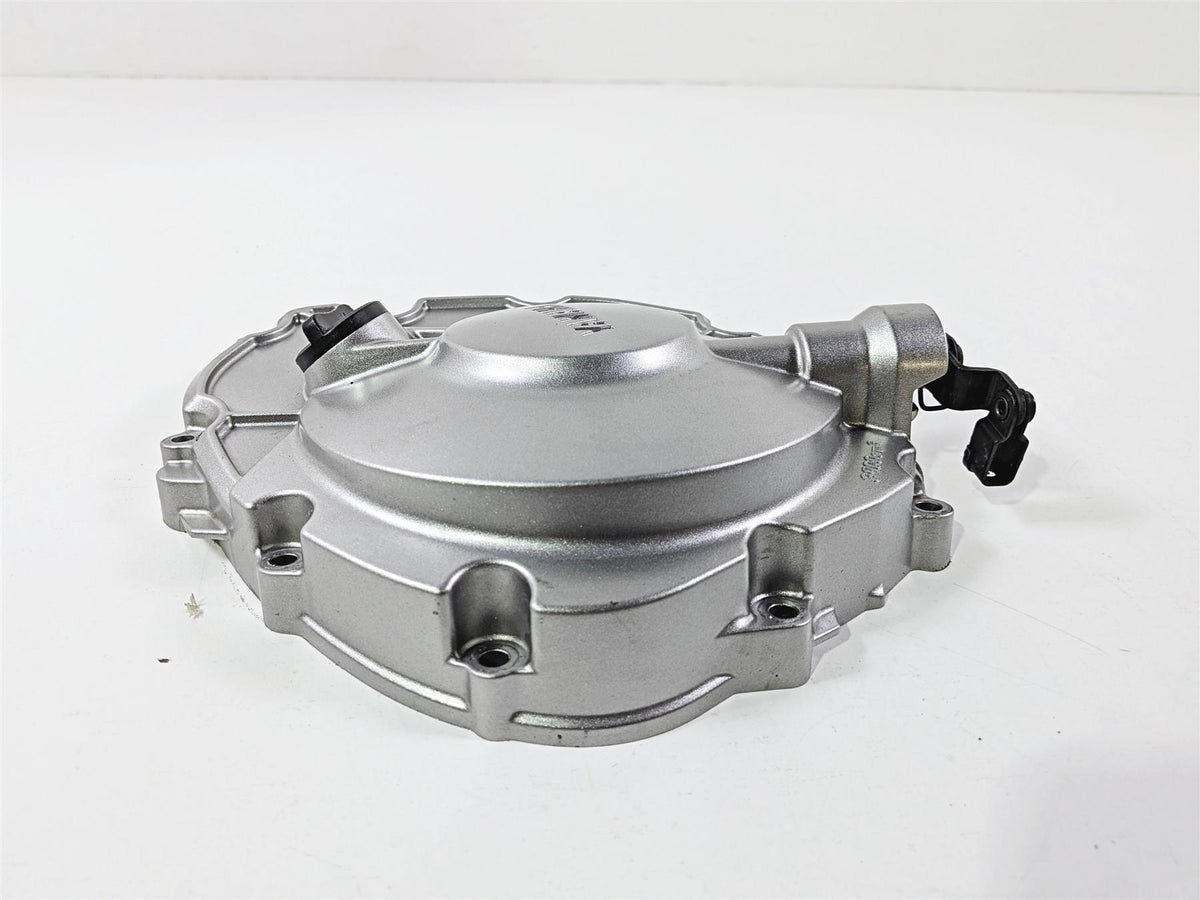 2016 Yamaha YZF R1 RN32 Silver Clutch Cover B60-15421-00-00 {{ shop.shopifyCountryName }} - Mototech271