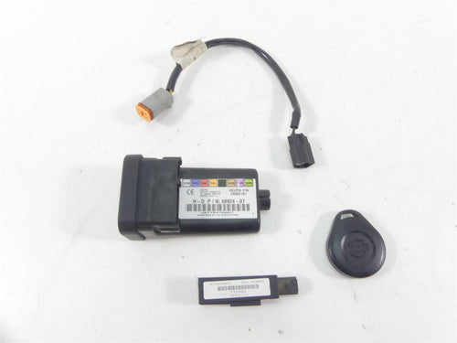 2007 Harley FLHTCU SE CVO Electra Glide Tssm Turn Signal Secuity Mod 68924-07 | Mototech271