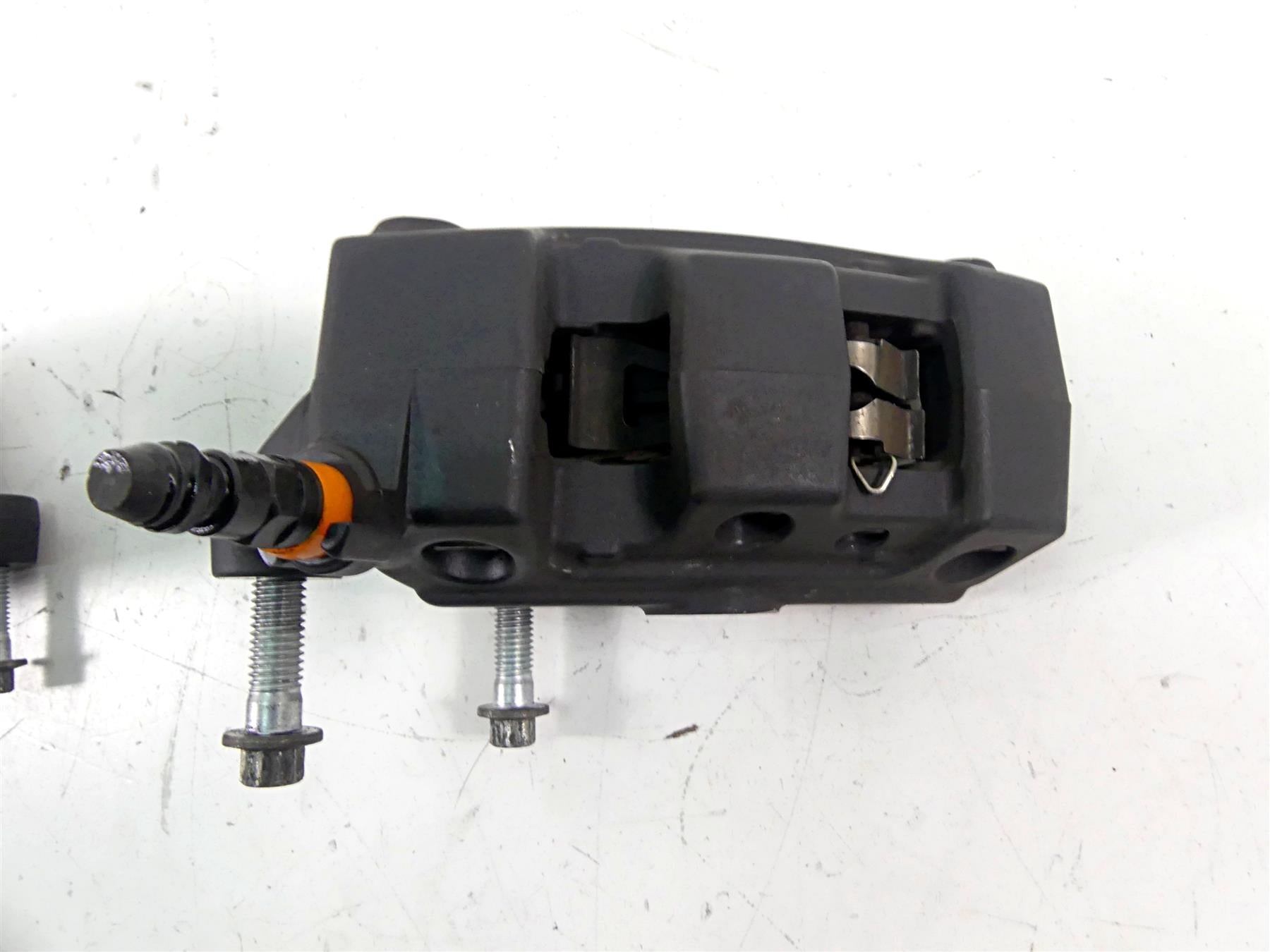 2015 Harley Davidson VRSCDX Night Rod Sp Front Brake Caliper Set 44731-08 {{ shop.shopifyCountryName }} - Mototech271