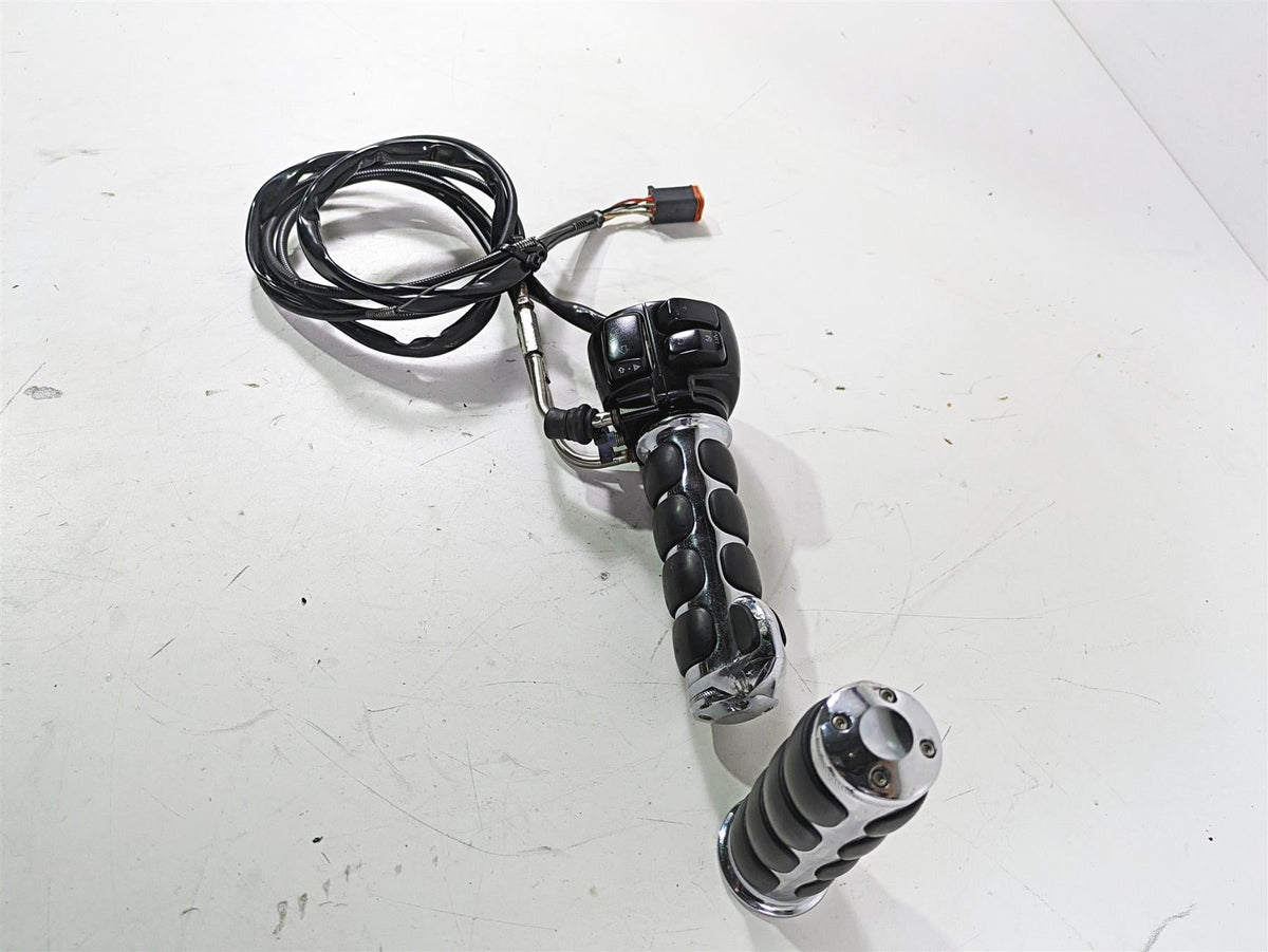 2003 Harley Dyna FXDL Low Rider 100TH Right Hand Control Switch 71589-96B {{ shop.shopifyCountryName }} - Mototech271