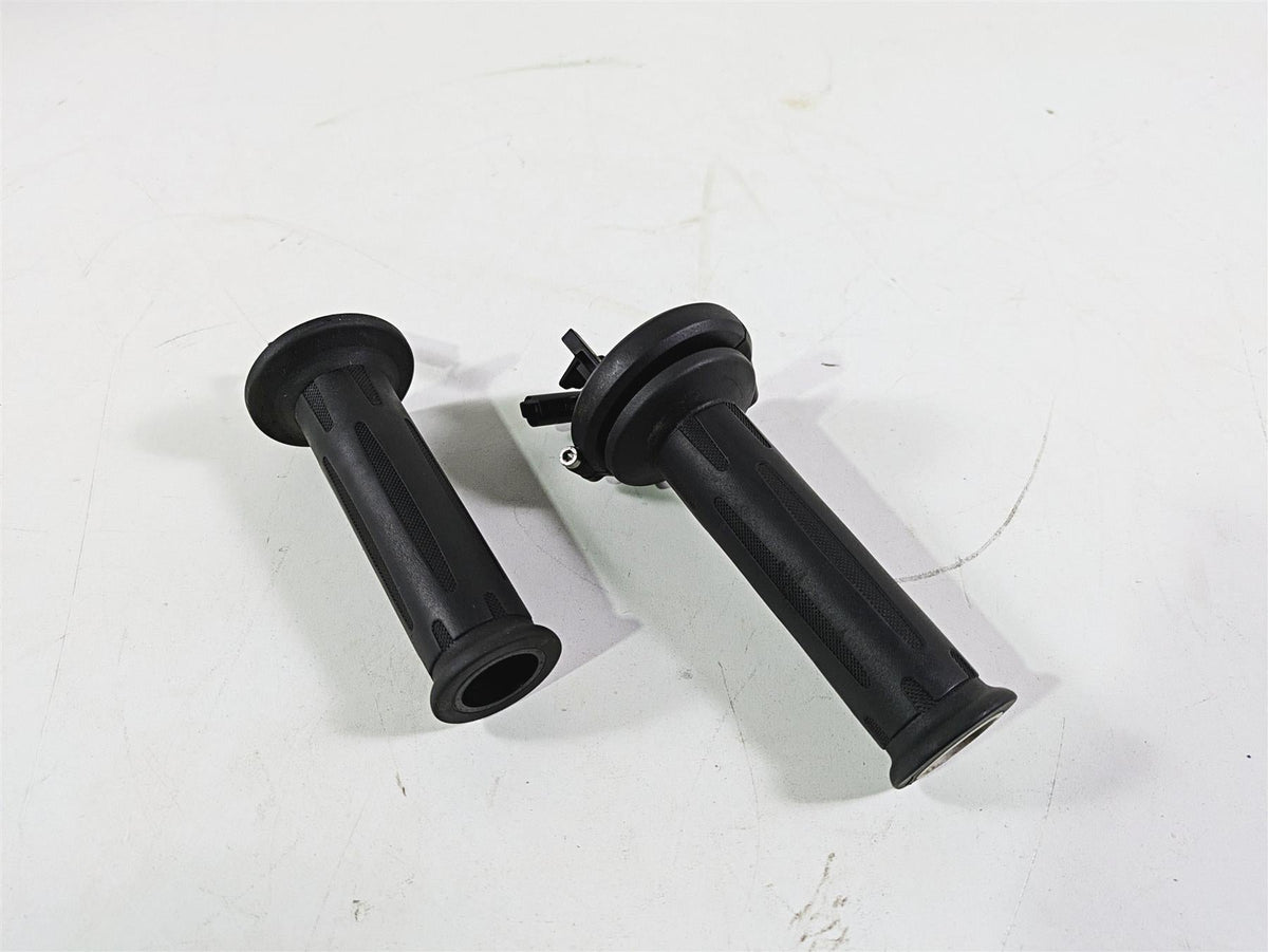 2014 BMW R nine T R9T K21 Left Right Heated Hand Grips 61317721851 61317714238 {{ shop.shopifyCountryName }} - Mototech271