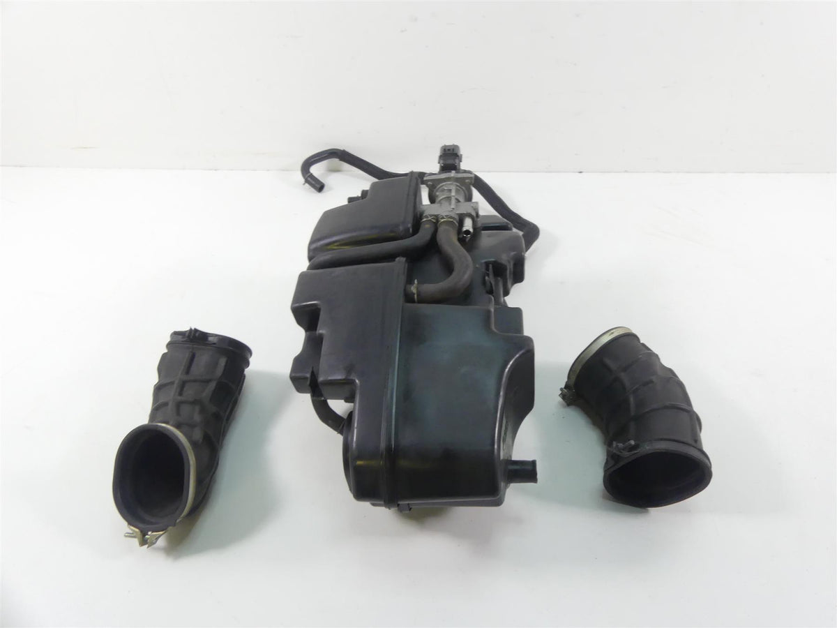 2007 Suzuki M109R VZR1800 Boulevard Center Air Cleaner Filter Box 13710-48G10 {{ shop.shopifyCountryName }} - Mototech271