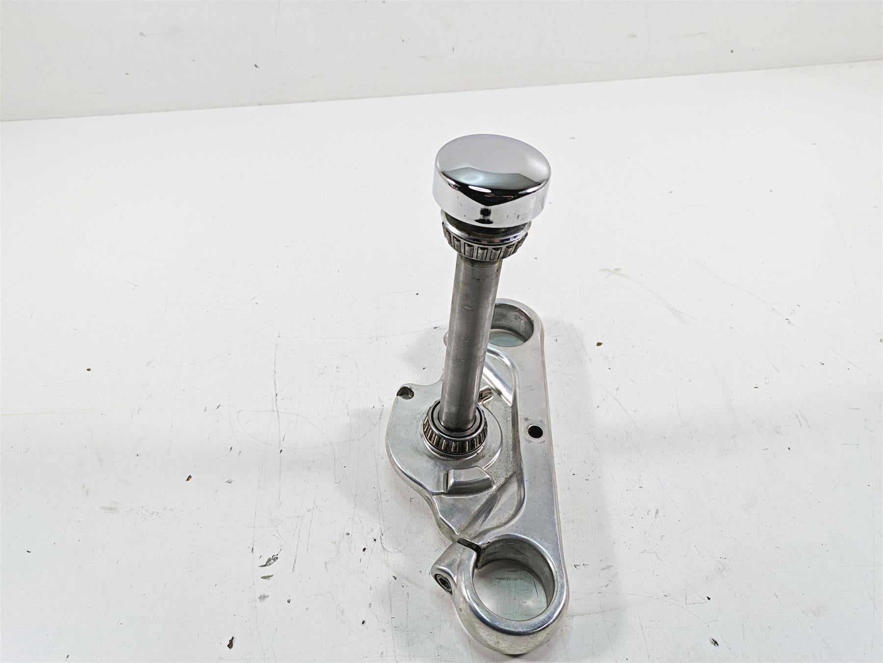 2015 Harley FXDL Dyna Low Rider Lower Triple Tree Steering Clamp 49mm 45539-08 {{ shop.shopifyCountryName }} - Mototech271