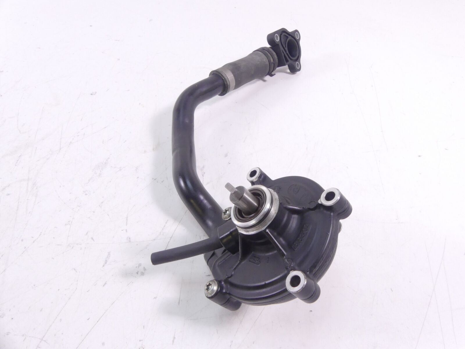 2018 BMW K1600 Bagger Water Pump + Hose 11518569272 {{ shop.shopifyCountryName }} - Mototech271