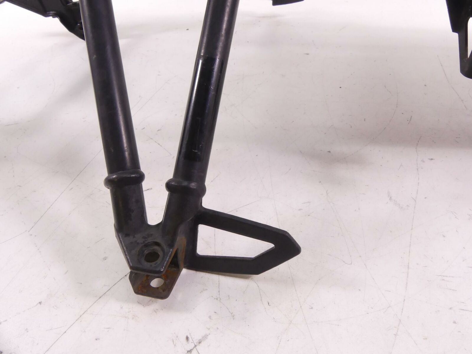 2008 BMW R1200GS K255 Adv Straight Rear Subframe Inner Fender 46517720207 {{ shop.shopifyCountryName }} - Mototech271