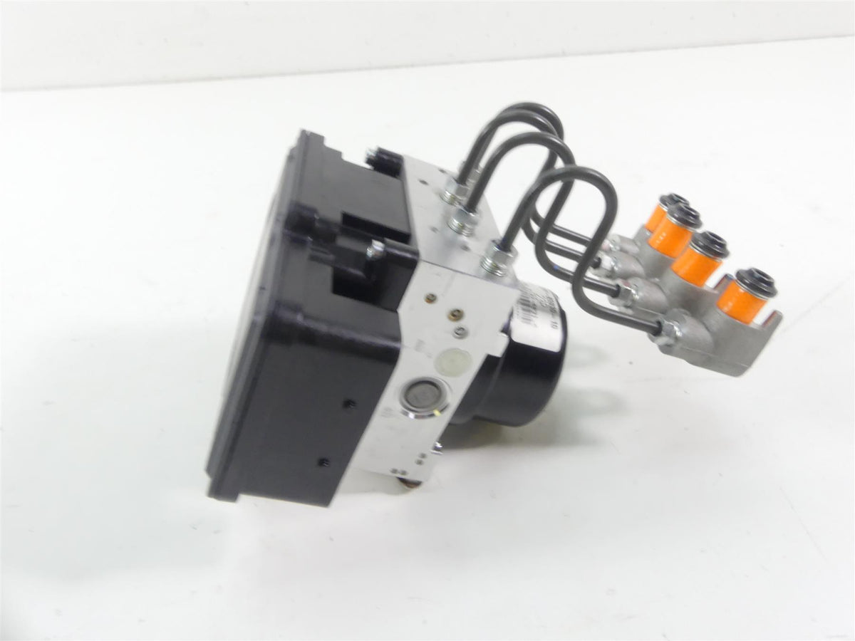 2017 Yamaha XT1200Z Super Tenere Abs Brake Pump Unit Module 23P-85930-19-00 {{ shop.shopifyCountryName }} - Mototech271