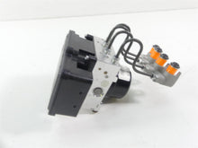 Load image into Gallery viewer, 2017 Yamaha XT1200Z Super Tenere Abs Brake Pump Unit Module 23P-85930-19-00 | Mototech271
