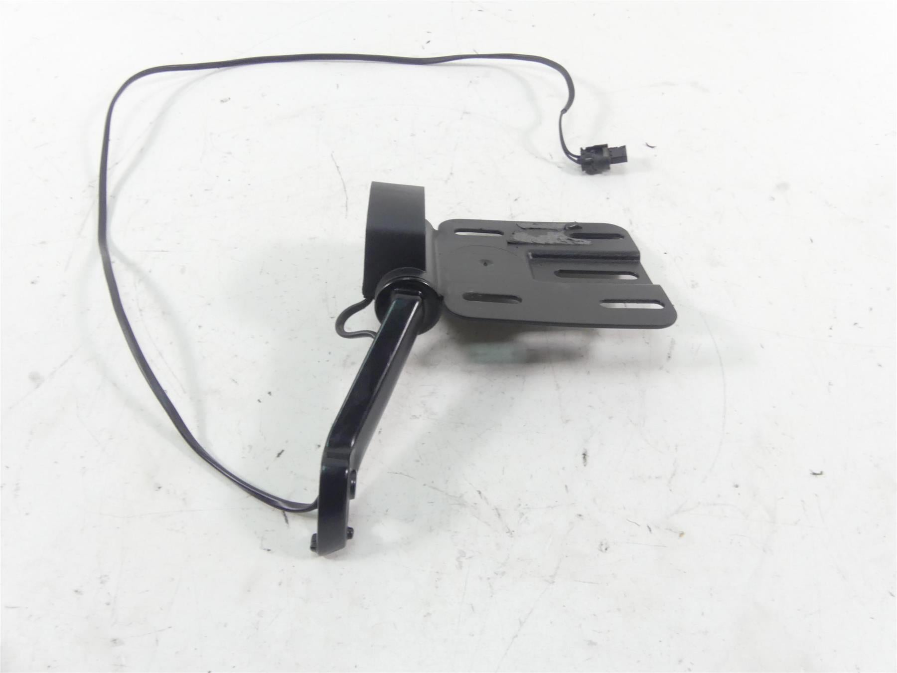 2018 Harley Softail FXBB Street Bob License Side Plate Bracket Mount 67900343 {{ shop.shopifyCountryName }} - Mototech271
