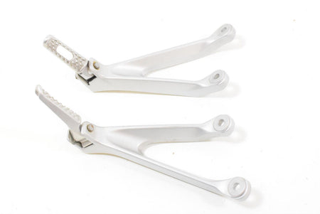 2011 Honda CBR1000RR CBR1000 RR Passenger Footpeg Rest Set 50760-MFL-D20 {{ shop.shopifyCountryName }} - Mototech271