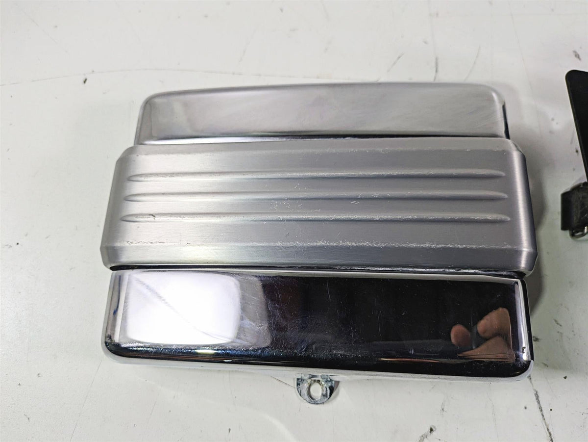2007 Harley FXDWG Dyna Wide Glide Right Battery Tray & Chrome Cover 66375-06 {{ shop.shopifyCountryName }} - Mototech271