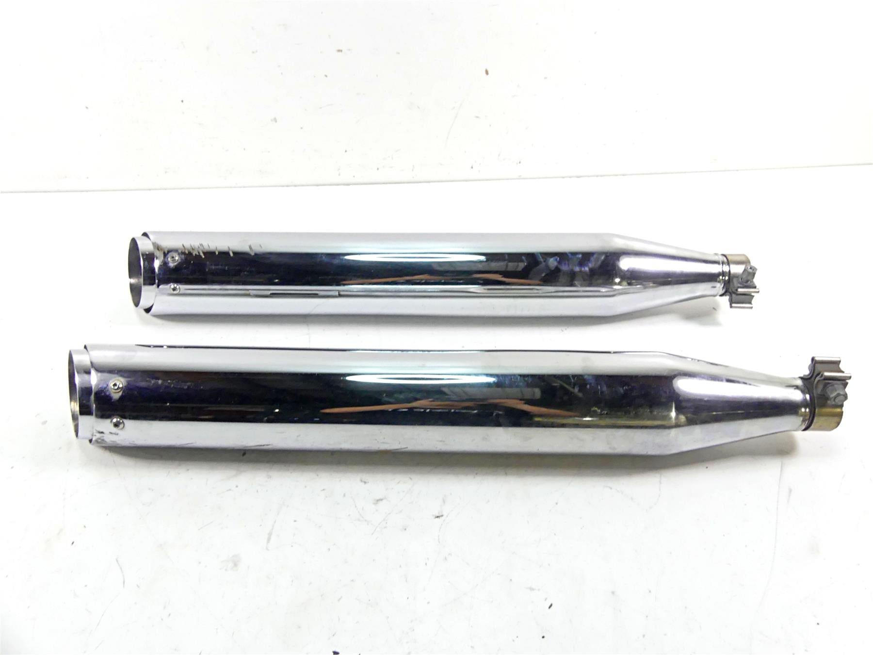 2008 Harley Touring FLHX Street Glide Vance Hines Twin Slash Mufflers Set 16763 {{ shop.shopifyCountryName }} - Mototech271