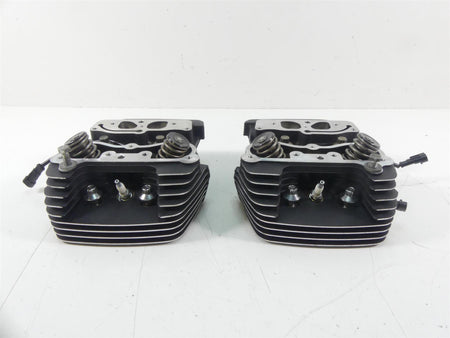 2017 Harley FXSE CVO Pro Street Breakout 110ci Cylinder Head Set 17707-11 {{ shop.shopifyCountryName }} - Mototech271