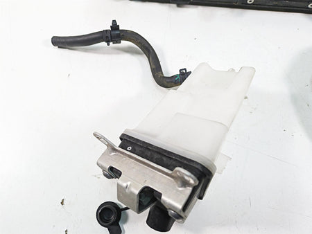 2016 BMW R1200R K53 Radiator Fan Reservoir Hoses Set - No Leaks 17118525833 {{ shop.shopifyCountryName }} - Mototech271