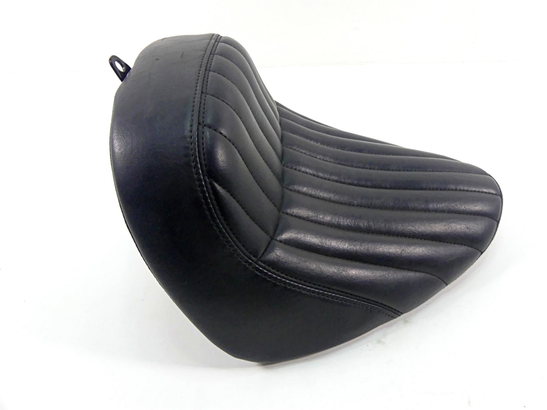 2020 Harley Softail FXST Standard Oem Rider Driver Seat Saddle 52000264 {{ shop.shopifyCountryName }} - Mototech271