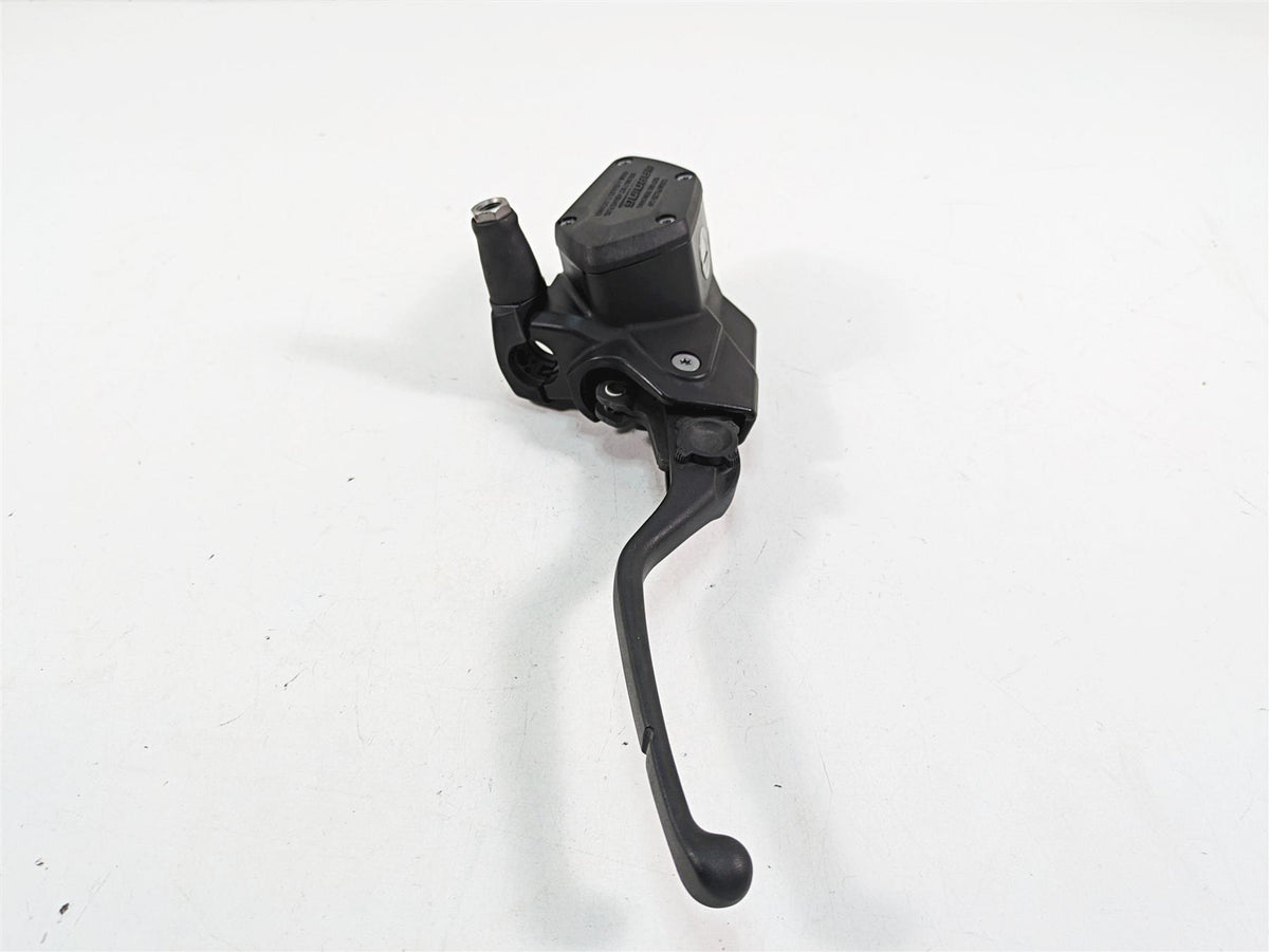 2016 BMW R1200R K53 Front Brake Master Cylinder + Lever 32728559604 {{ shop.shopifyCountryName }} - Mototech271