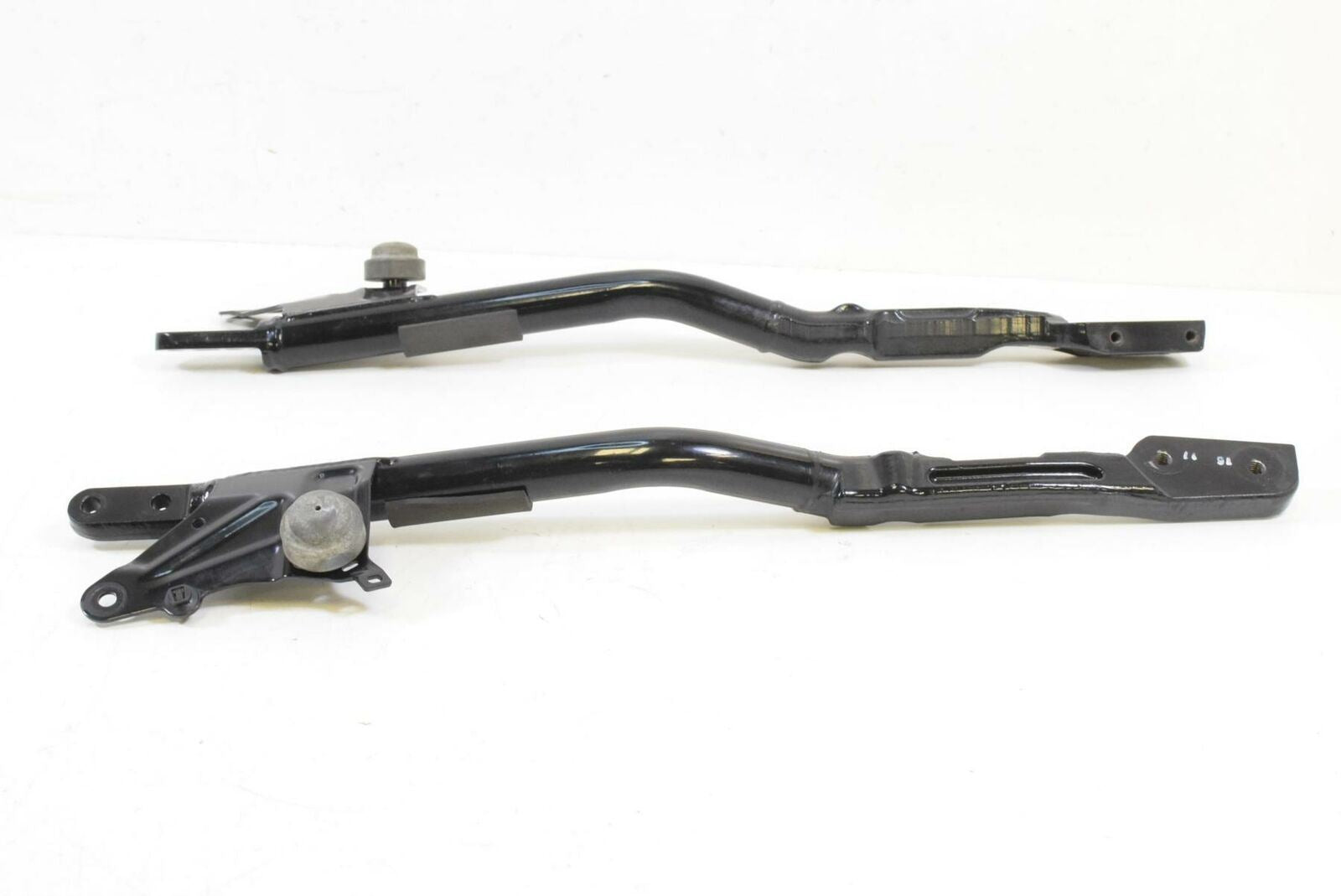 2017 Victory Octane 1200 Upper Frame Tube Rail Mount Set 1020139-266 / 1020138 {{ shop.shopifyCountryName }} - Mototech271