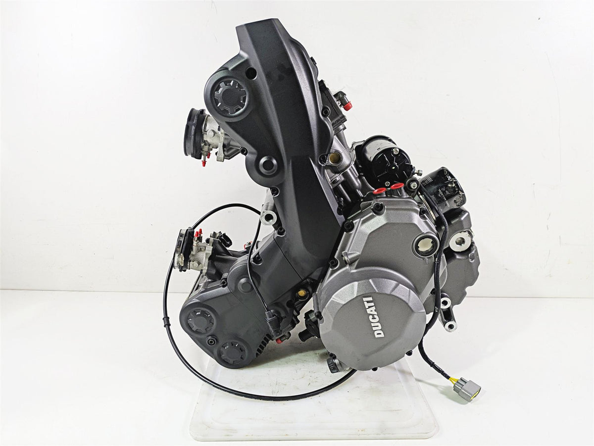 2022 Ducati Hypermotard 950 Running Engine Motor 4K Only - Video 225P0181B {{ shop.shopifyCountryName }} - Mototech271